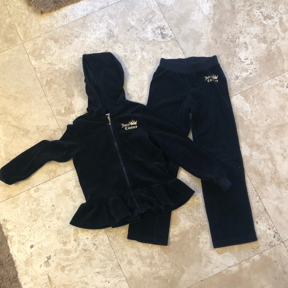 Girls juicy couture black velour outfit
